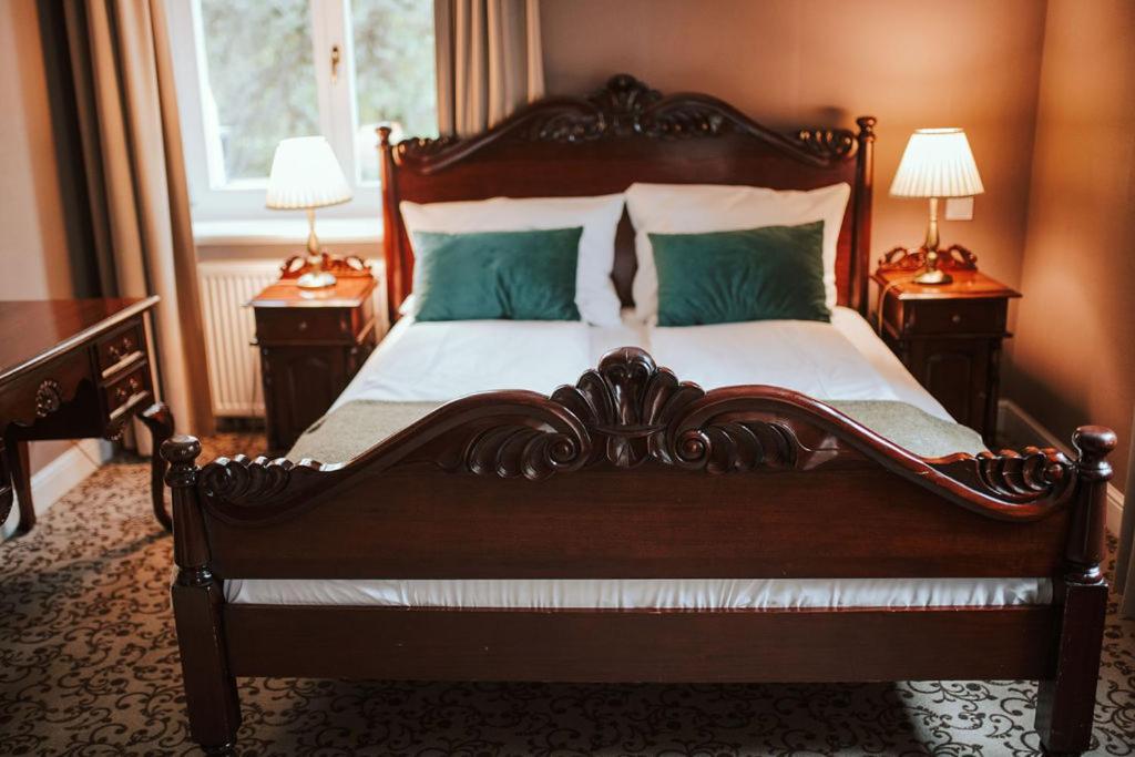 Hotel Debowy Biowellness & Spa Gory Sowie Bielawa  Esterno foto