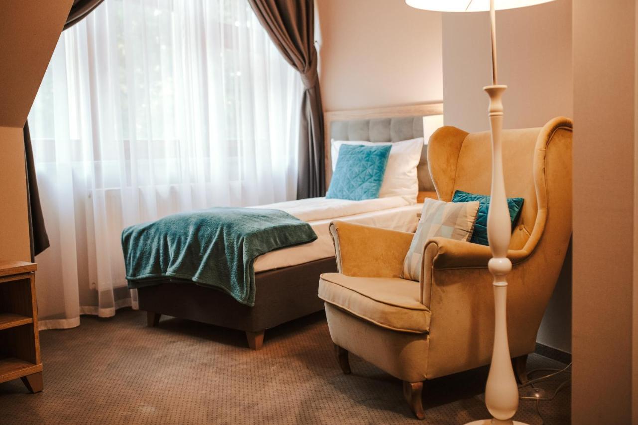 Hotel Debowy Biowellness & Spa Gory Sowie Bielawa  Esterno foto