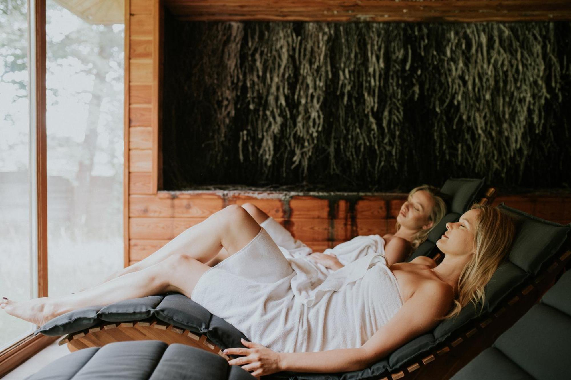 Hotel Debowy Biowellness & Spa Gory Sowie Bielawa  Esterno foto